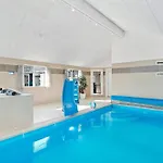 Vakantiehuis 20 Person In Hasselberg