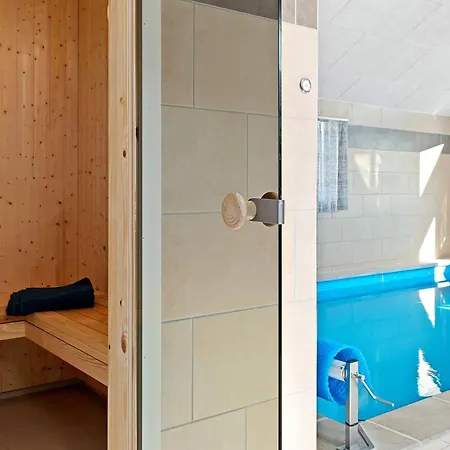 20 Person In Hasselberg