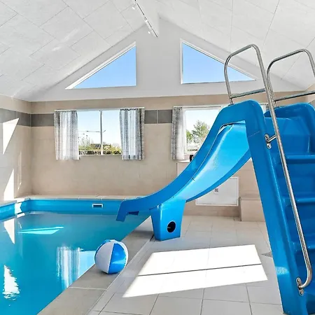 20 Person In Hasselberg 別荘